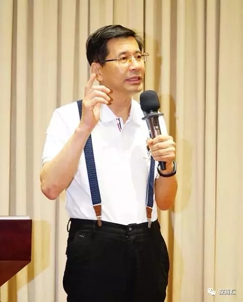 中潮互联网教育有限公司董事长,长江互联网教育研究院创始人汪军民